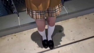 把鸡巴藏进蛋蛋里让少妇给吸出来口交，各种体位无套蹂躏骚少妇，道具玩弄骚穴，淫声荡语不断射在脸上和嘴巴